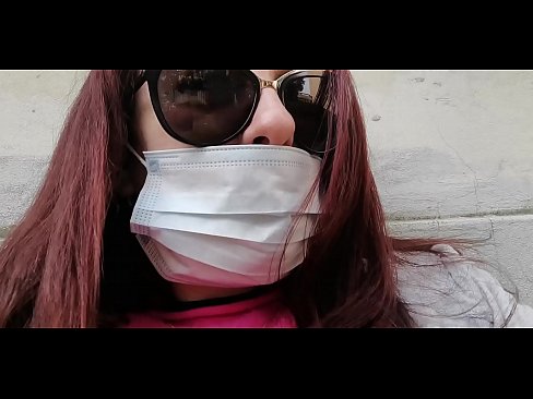 ❤️ Николетта мстит своему соседу и писает в его гараже (Специальный Covid19 Итальянский карантин) Порево на порно сайте teencumpot.ru ️❤